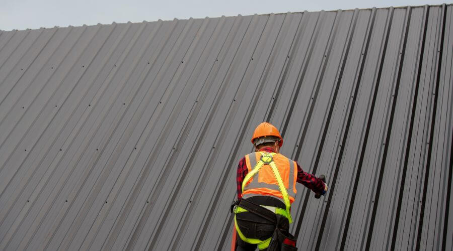 Professional metal roof installation services in Gulliver, MI